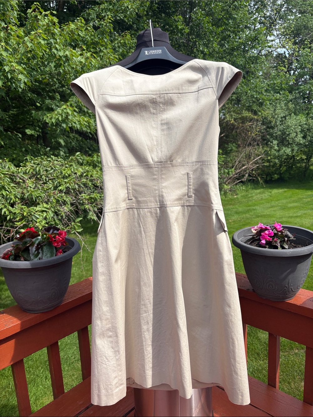 Burberry dress missing original belt - Picture 2 of 12